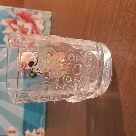 Mcdonalds 2000 magic Kingdom glass - Picture 3 of 7